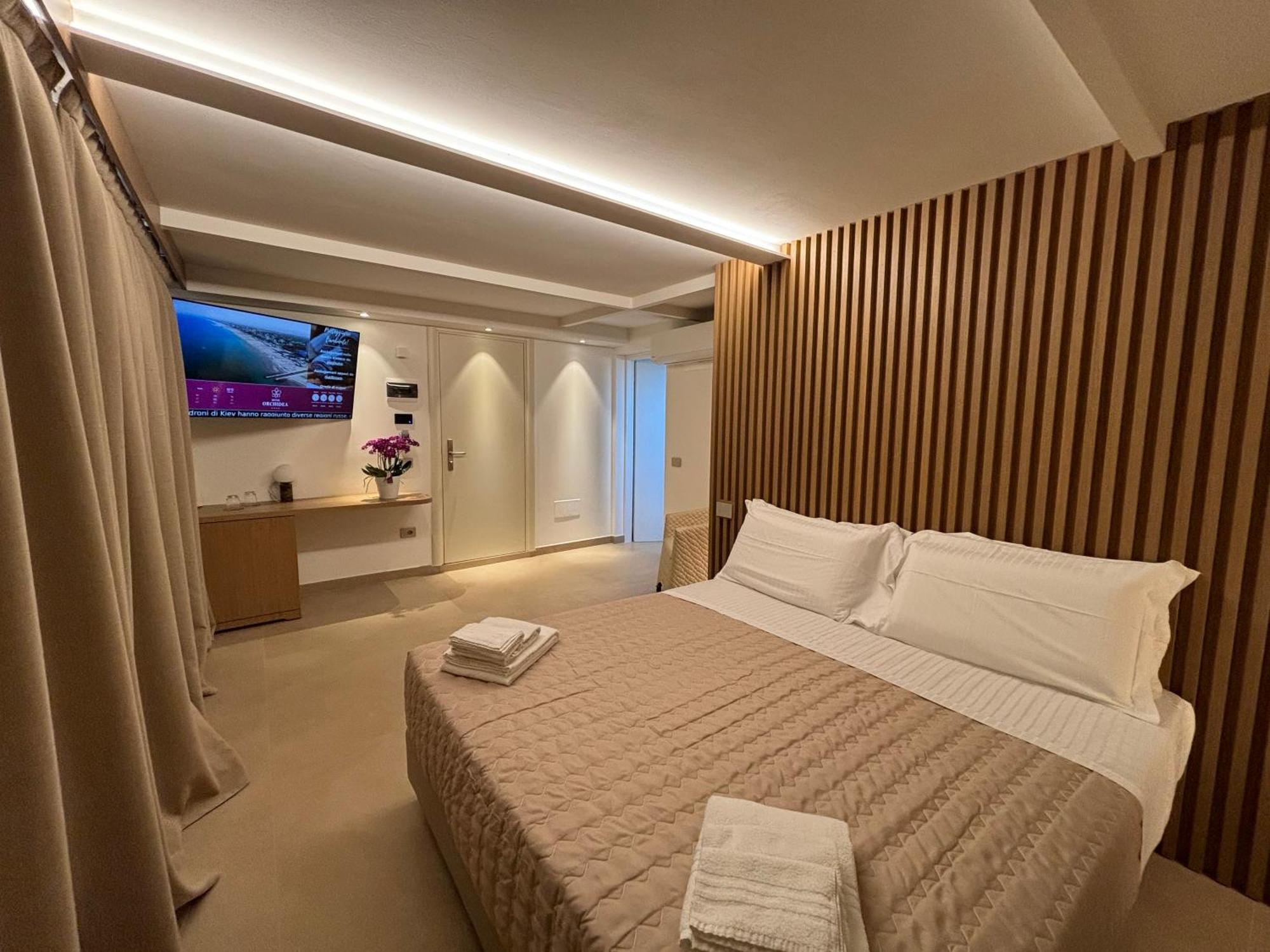 Hotel Orchidea Червия Экстерьер фото